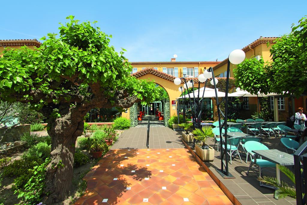 Hotel Le Provencal Logishotels Les Issambres Exterior foto